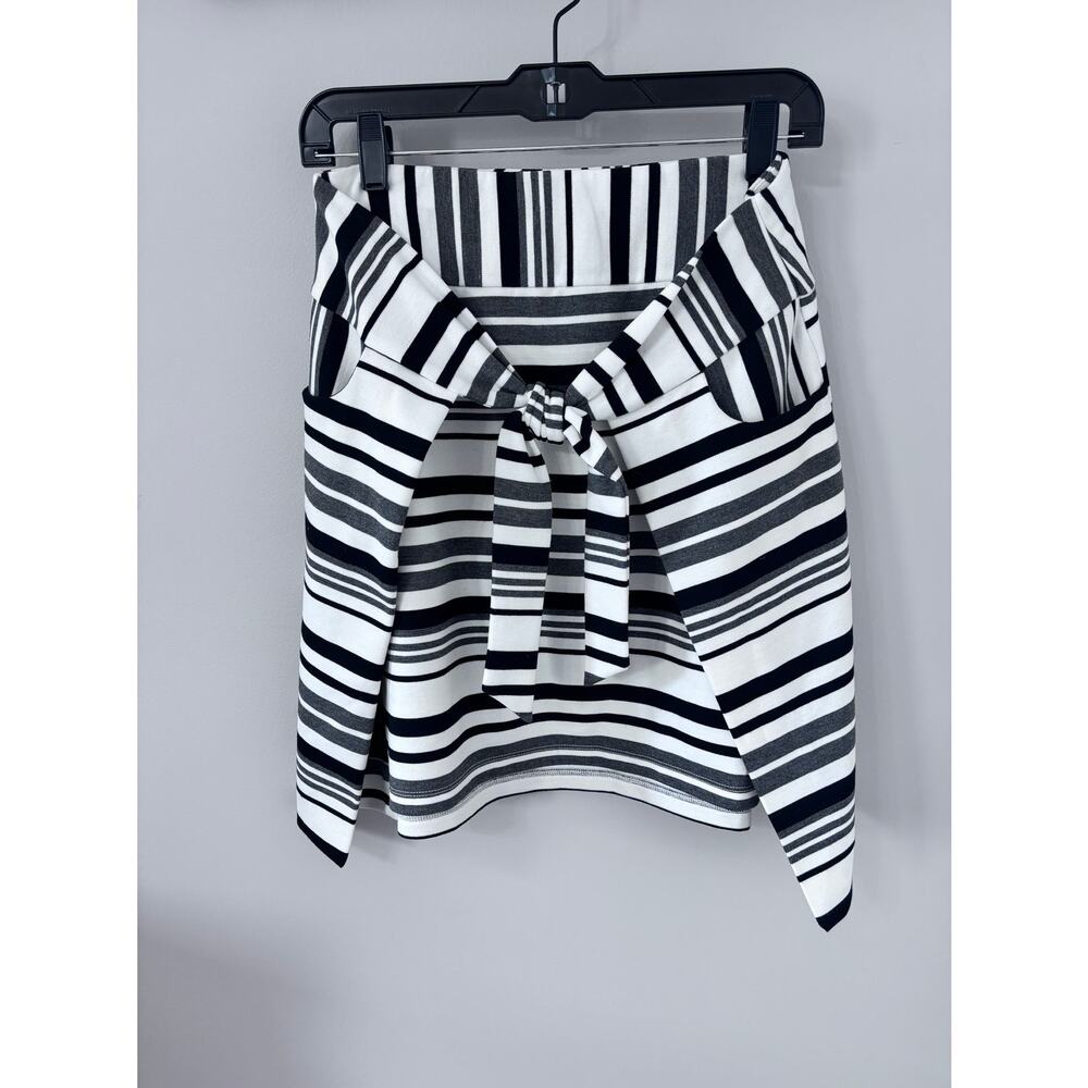 CABI Grandstand ponte knit tie around skirt, black & white stripe, size small